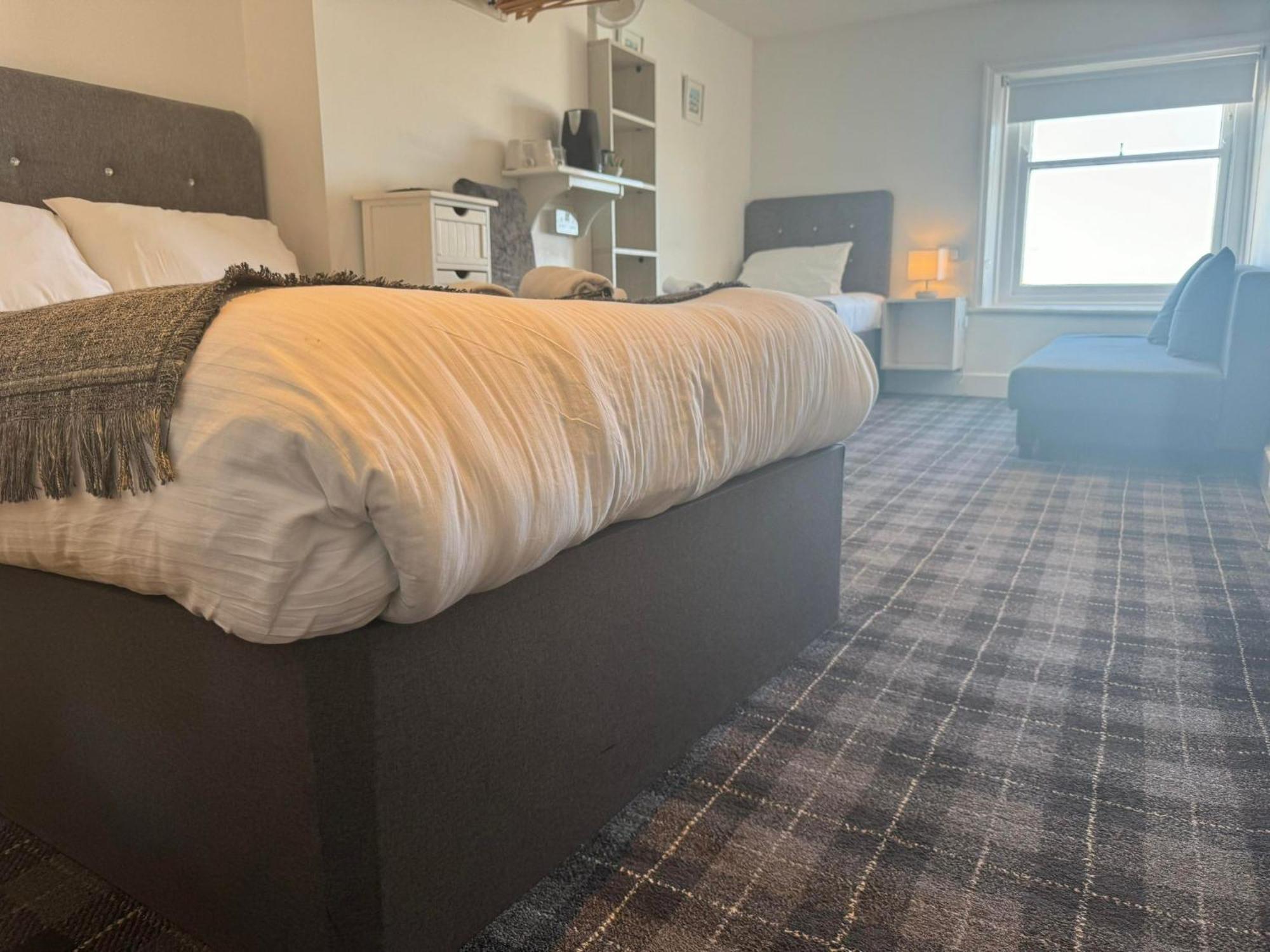 The Jubilee Hotel East - With Spa Facilities & Smokehouse - Newly Refurbished Facilities Weymouth Esterno foto