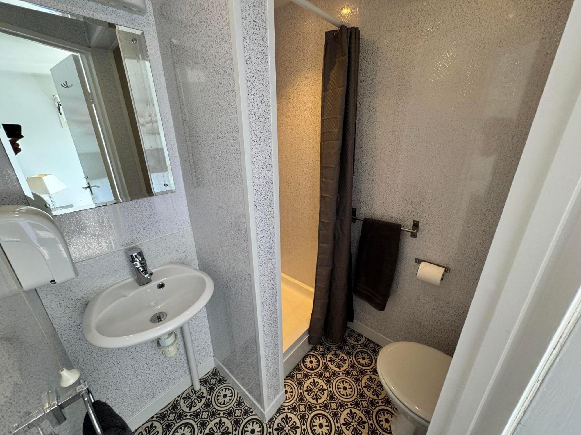 The Jubilee Hotel East - With Spa Facilities & Smokehouse - Newly Refurbished Facilities Weymouth Esterno foto