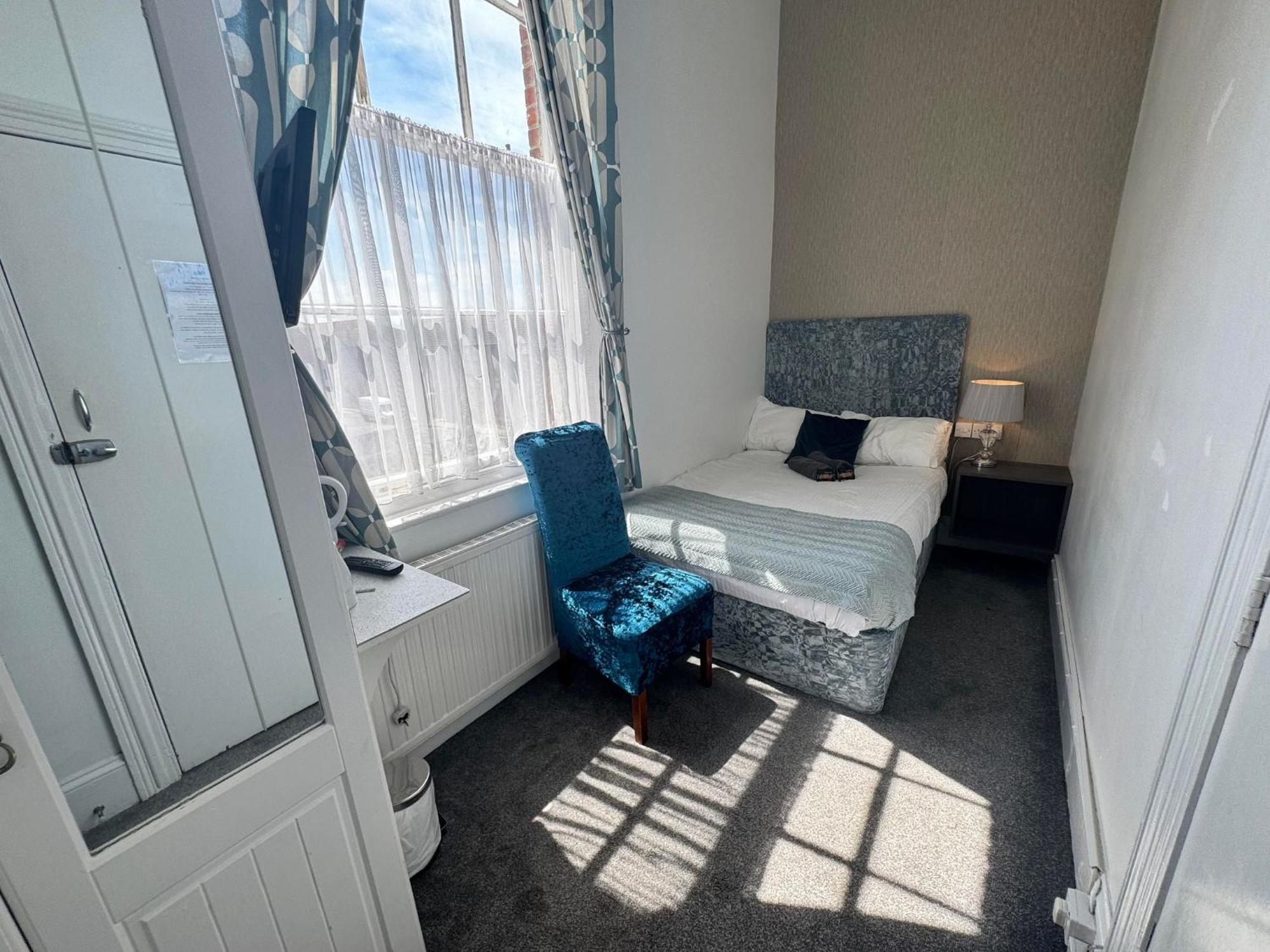 The Jubilee Hotel East - With Spa Facilities & Smokehouse - Newly Refurbished Facilities Weymouth Esterno foto