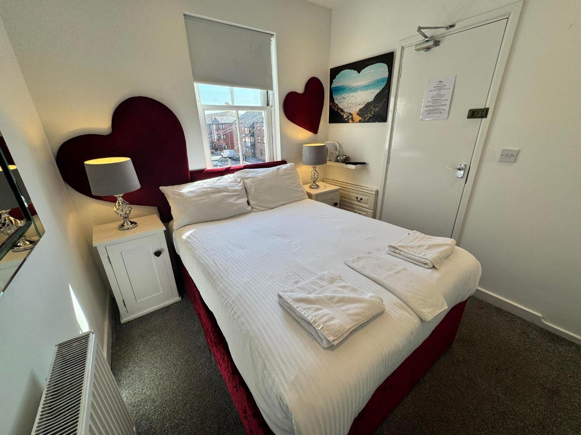 The Jubilee Hotel East - With Spa Facilities & Smokehouse - Newly Refurbished Facilities Weymouth Esterno foto